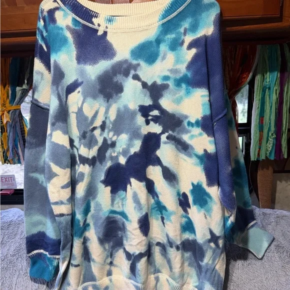 NATURAL LIFE Blue and Cream Tie-Dye Sweater - Picture 2 of 2